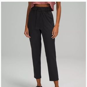 Lululemon High Rise Pants 7/8